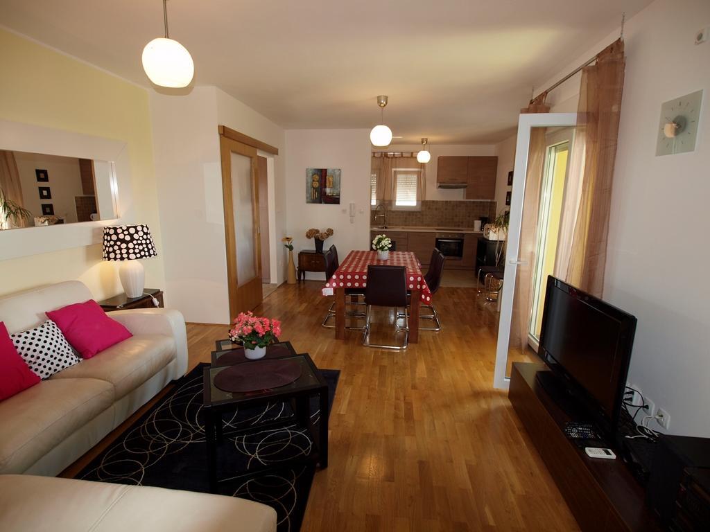 Apartments Jakov Matulji Exterior photo
